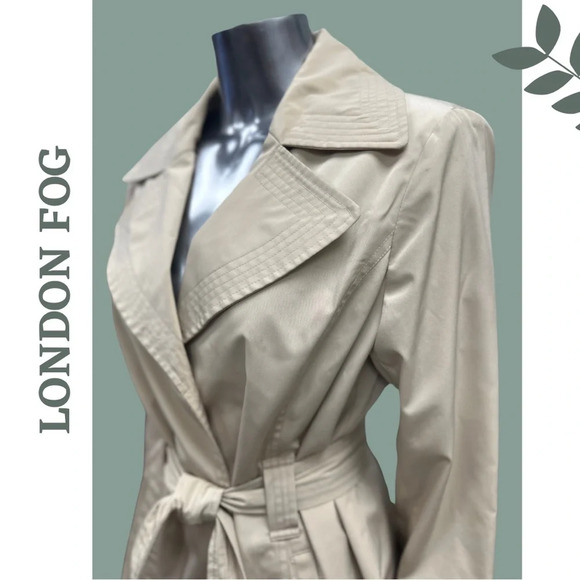 Vintage Y2K London Fog Trench Coat
Tan  Single Breasted Waist Tie Size
Medium - Picture 7 of 13